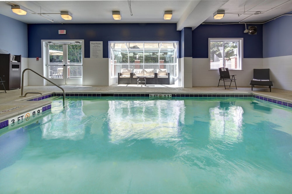 holiday inn express hotel and suites emporia by ihg
