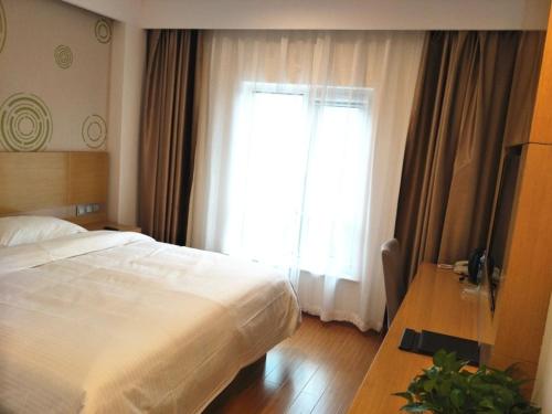 greentree inn tianjin dongli development zone huamingzhen airport express hotel