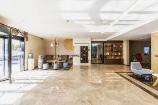 home inn linyi binhe avenue
