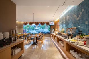 home inn linyi binhe avenue