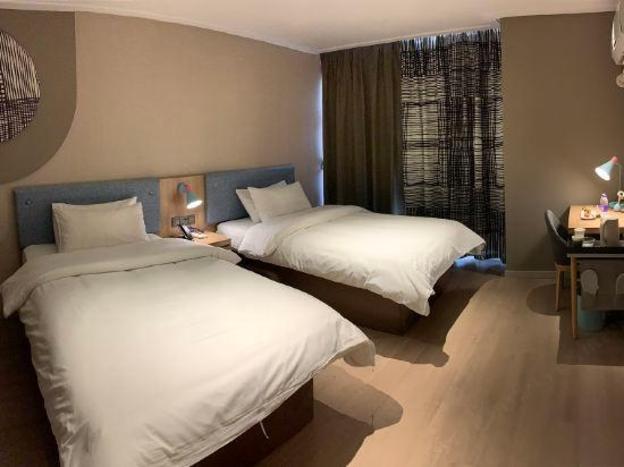 home inns xinhua west road taicang