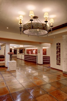 Bth Hotel Arequipa Lake,Miraflores>>Arequipa,4 star