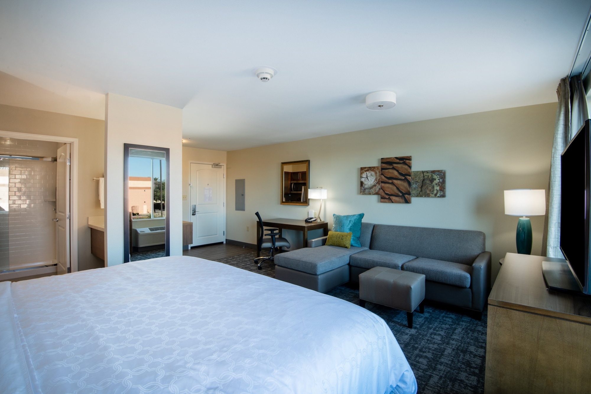 staybridge suites scottsdale talking stick an ihg hotel