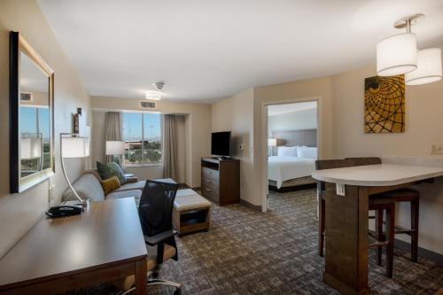 staybridge suites scottsdale talking stick an ihg hotel