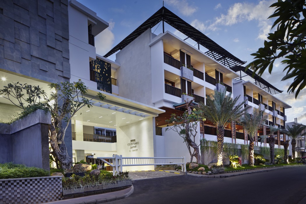 courtyard by marriott bali seminyak resort