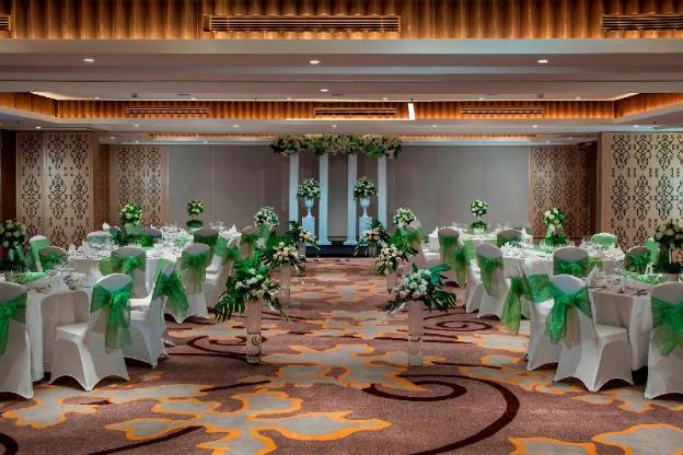 courtyard by marriott bali seminyak resort