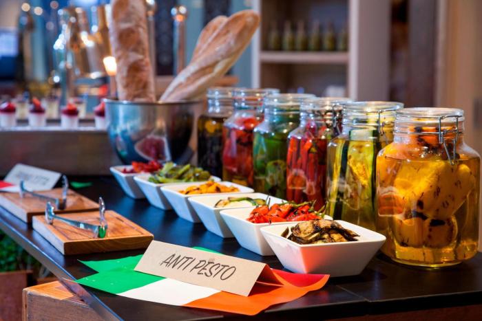 courtyard by marriott bali seminyak resort