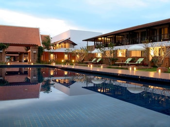 sukhothai heritage resort
