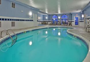 holiday inn express and suites maryville by ihg