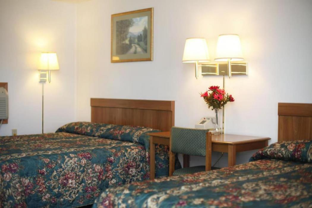 oyo travelier motel