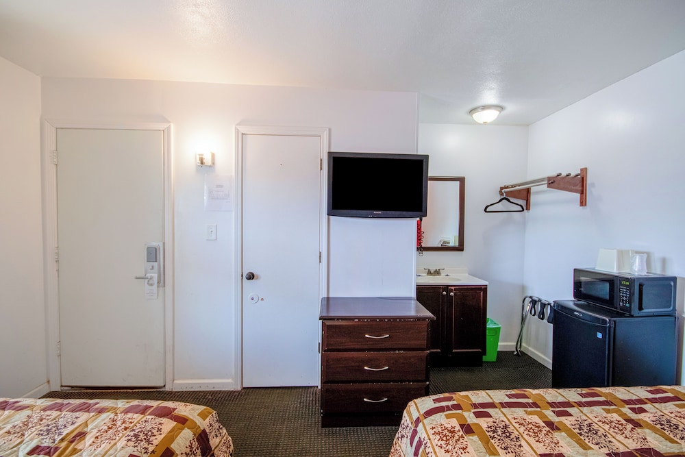 oyo travelier motel