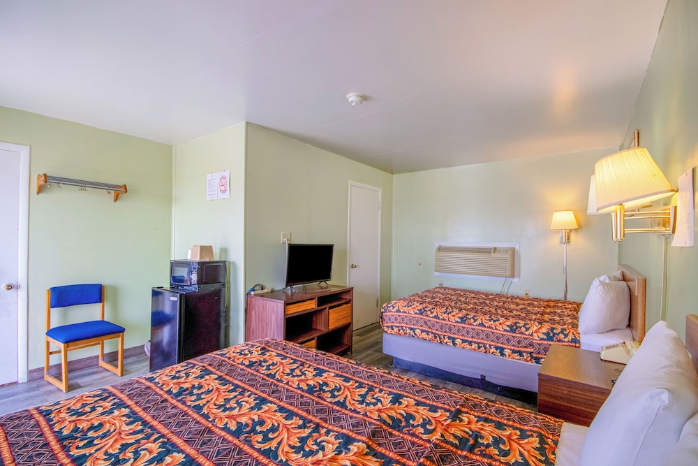 oyo travelier motel