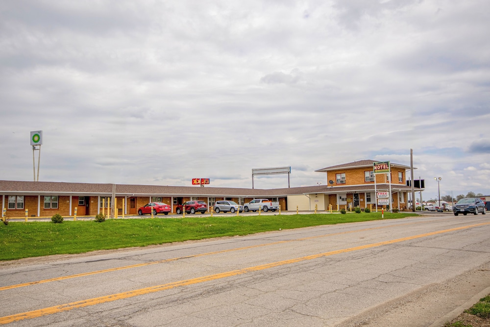 oyo travelier motel