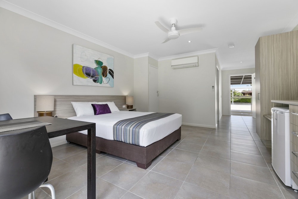 beachside boutique motel mackay
