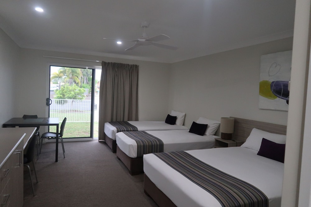 beachside boutique motel mackay