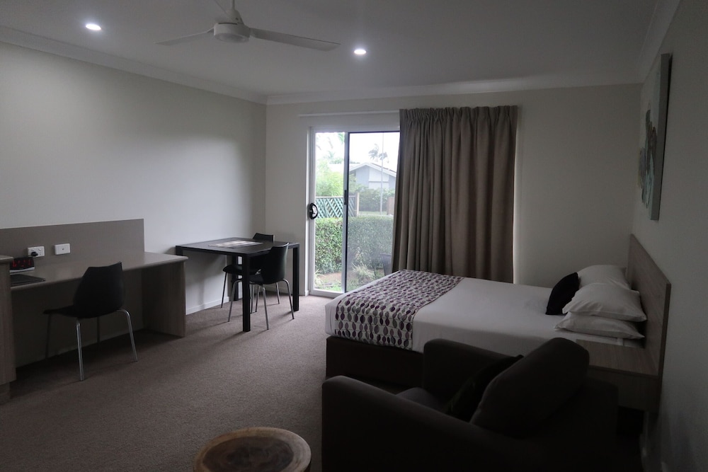 beachside boutique motel mackay