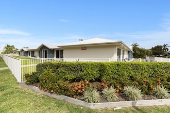 beachside boutique motel mackay