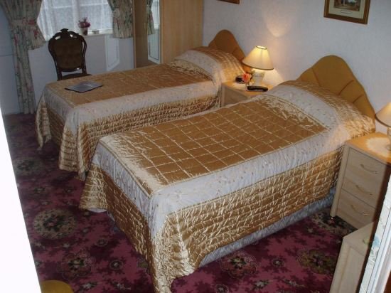 coppers end guest house