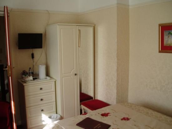 coppers end guest house