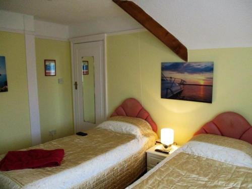 coppers end guest house