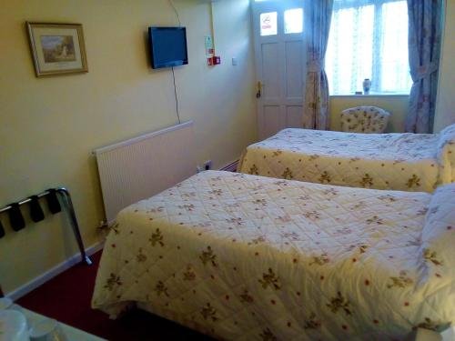 coppers end guest house