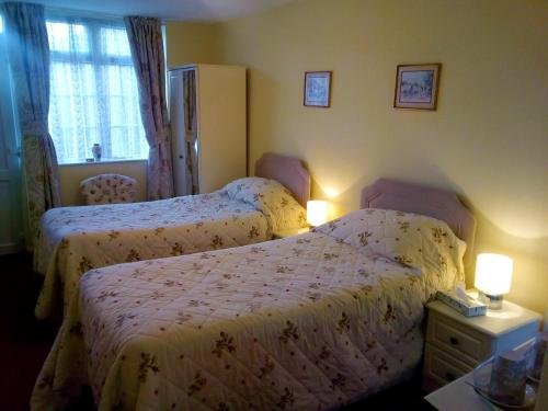 coppers end guest house