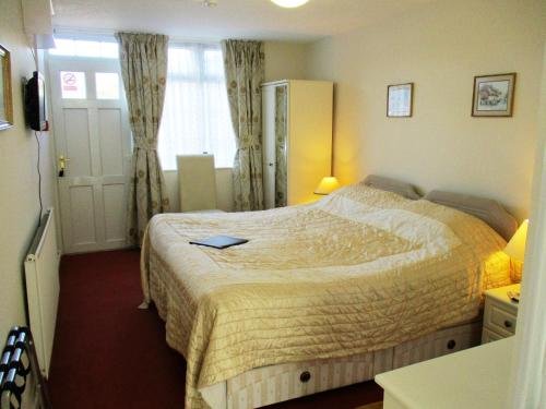 coppers end guest house