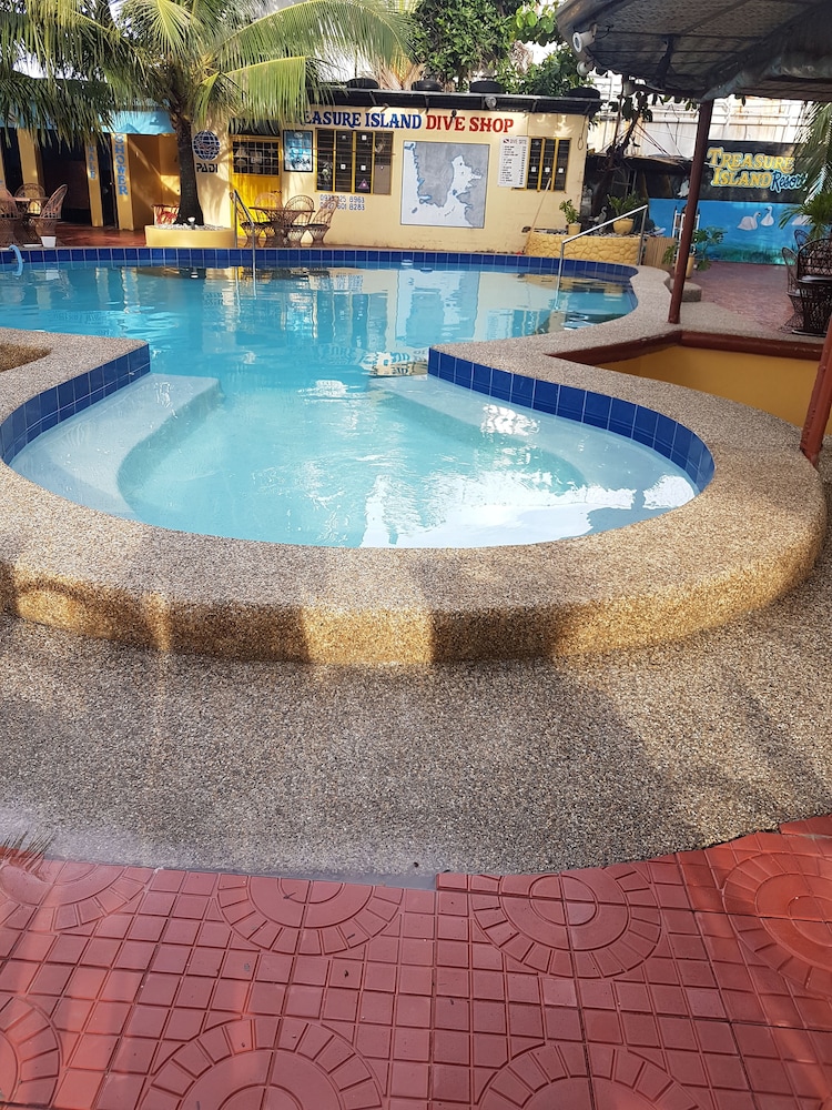 treasure island resort