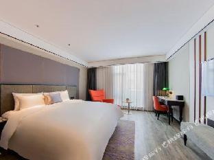 yitel premium shanghai peoples square nanjing road pedestrian street shop