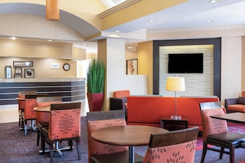 Residence Inn By Marriott Evansville East,Evansville Regional Airport>>Evansville,3 star