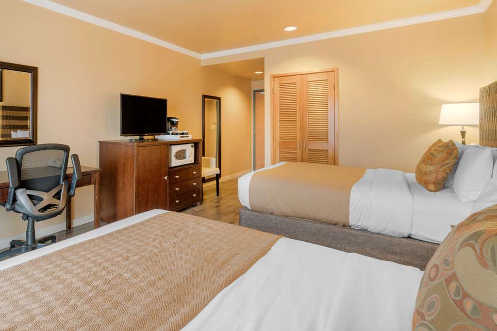 inn at port gardner everett waterfront ascend hotel collection