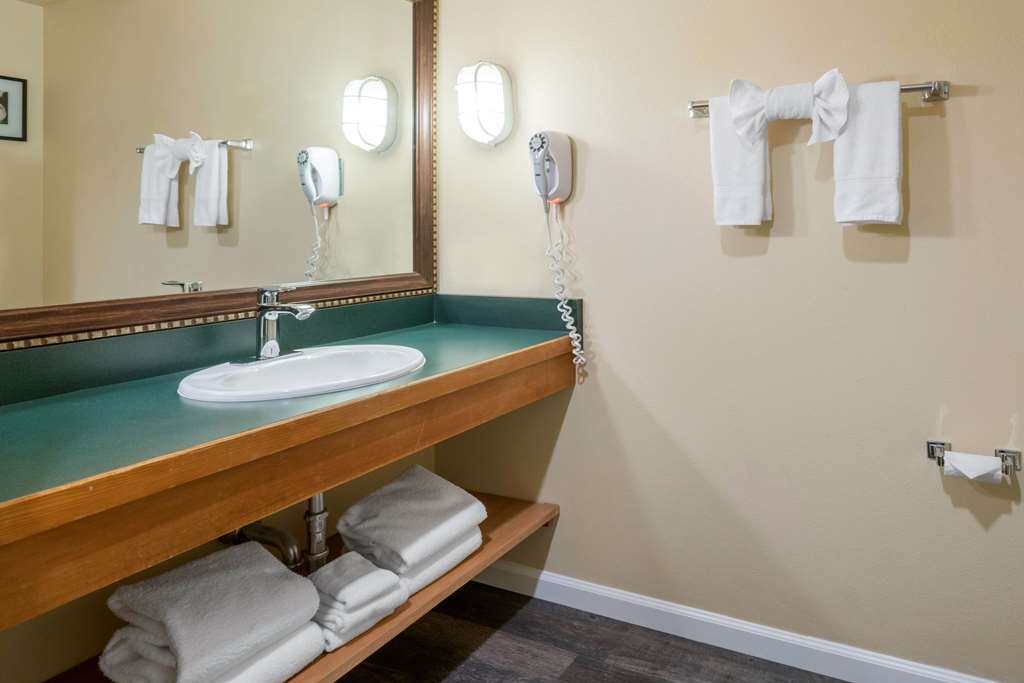 inn at port gardner everett waterfront ascend hotel collection