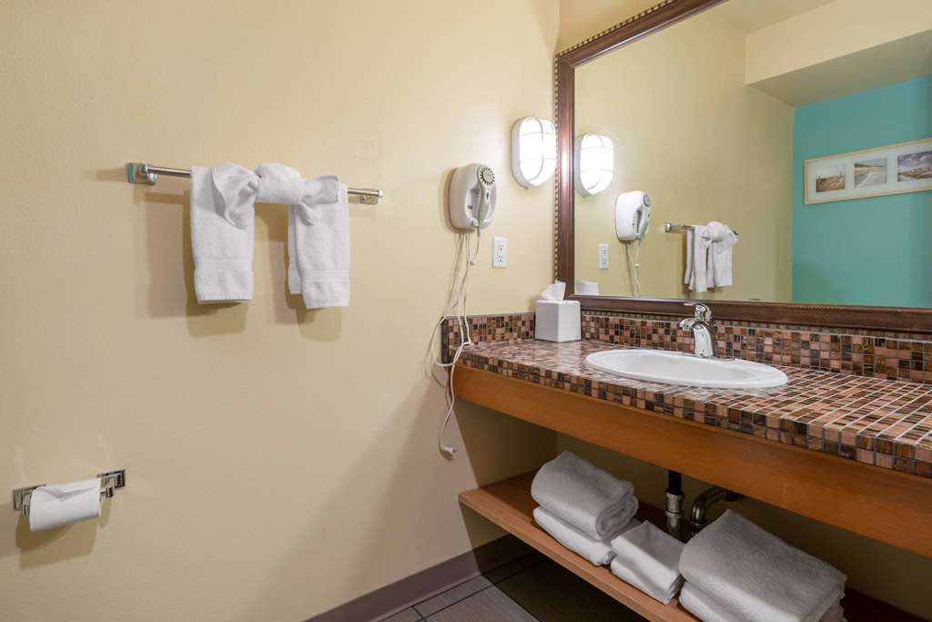 inn at port gardner everett waterfront ascend hotel collection