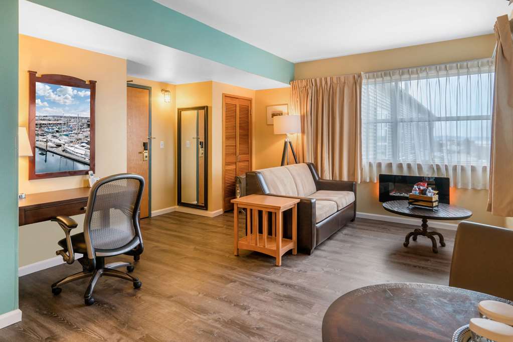 inn at port gardner everett waterfront ascend hotel collection