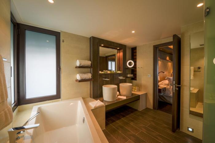 intercontinental resort tahiti by ihg