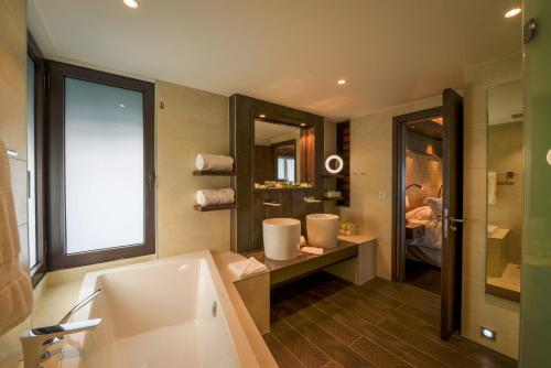 intercontinental resort tahiti by ihg
