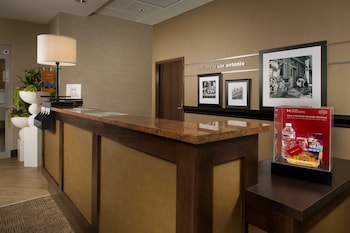 hampton inn and suites san antonio downtown market square