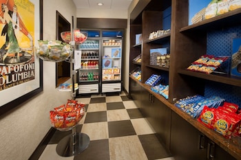 hampton inn and suites san antonio downtown market square