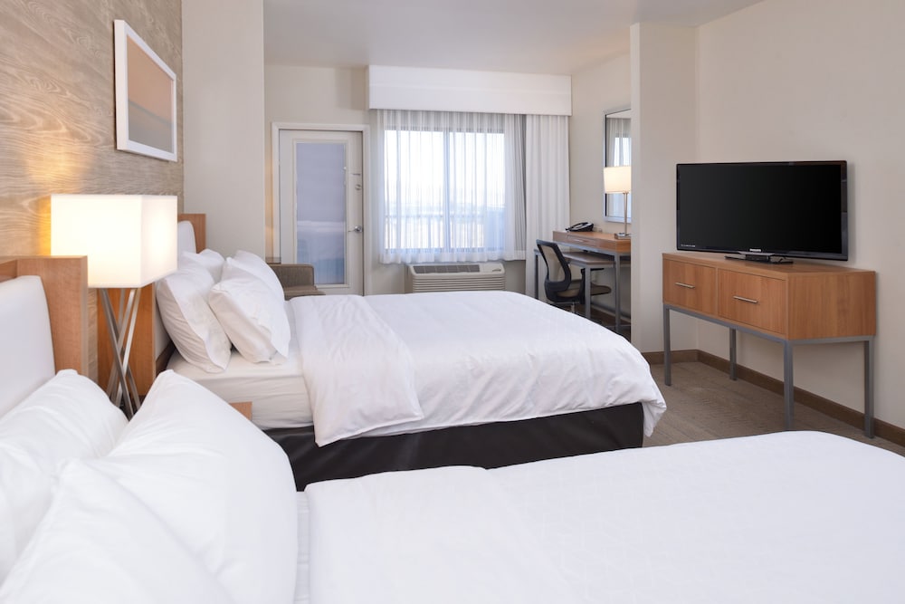 holiday inn express and suites pocatello by ihg