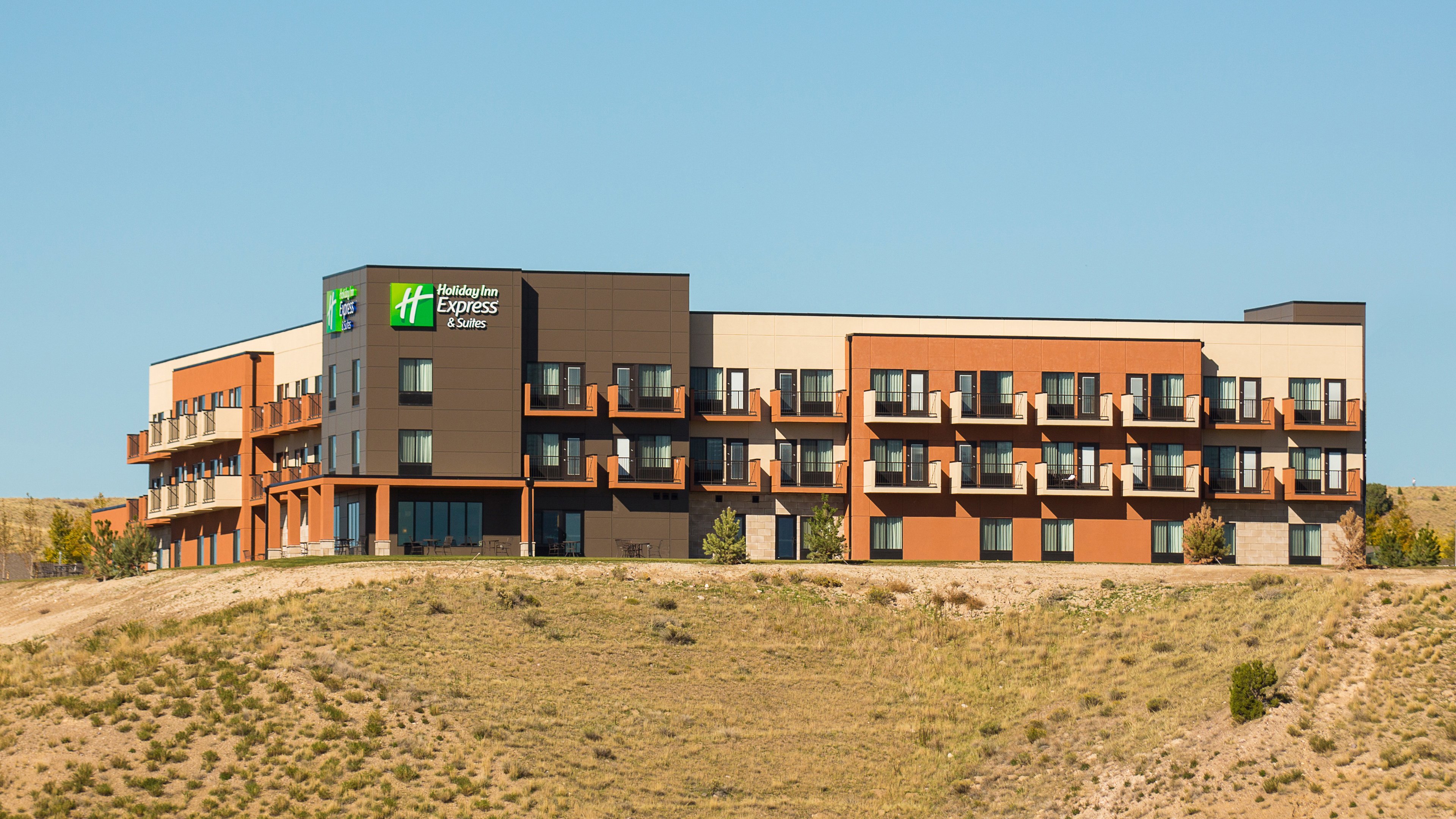 holiday inn express and suites pocatello by ihg