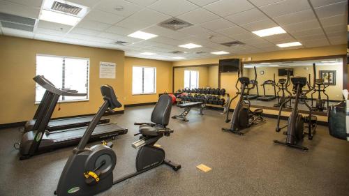 holiday inn express and suites pocatello by ihg
