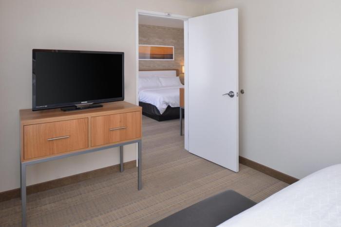 holiday inn express and suites pocatello by ihg
