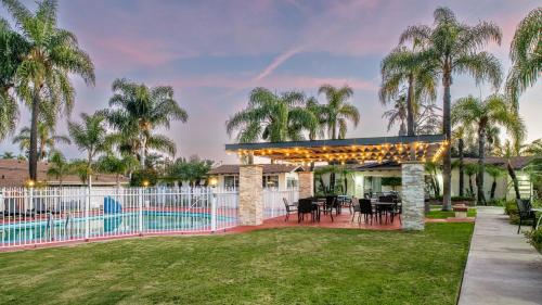 fallbrook country inn