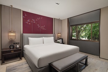 tanggu hotel xian great wild goose pagoda tang paradise