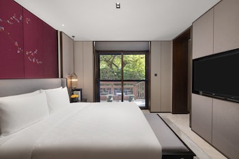 tanggu hotel xian great wild goose pagoda tang paradise