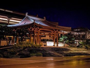 tanggu hotel xian great wild goose pagoda tang paradise