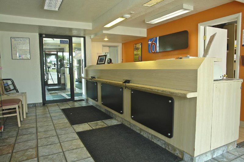 motel 6 denver south south tech center