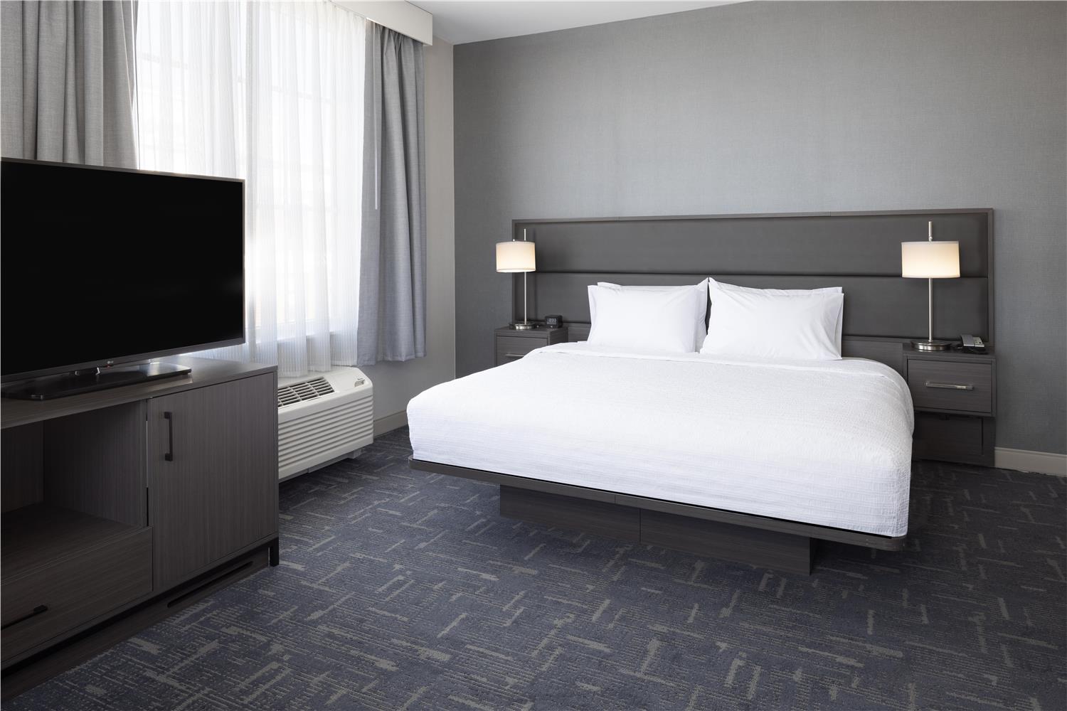 hampton inn and suites portsmouth downtown
