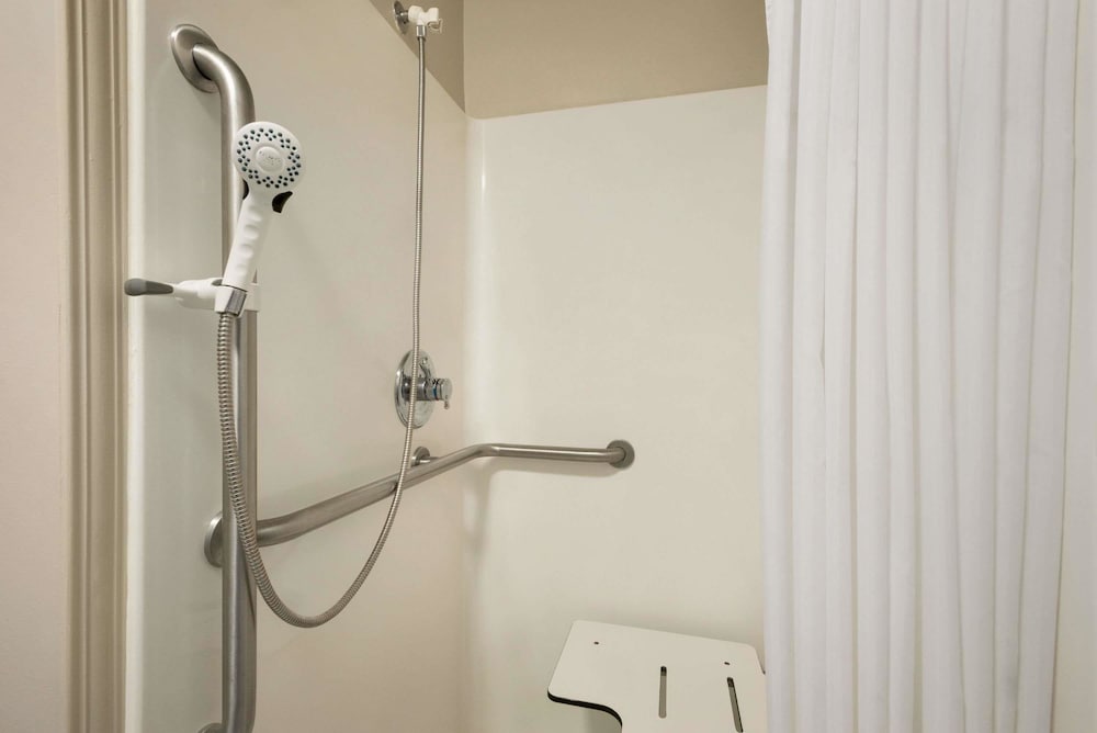 travelodge by wyndham missouri valley