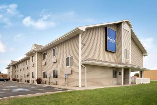 Travelodge By Wyndham Missouri Valley,Harrison>>Council Bluffs,3 star